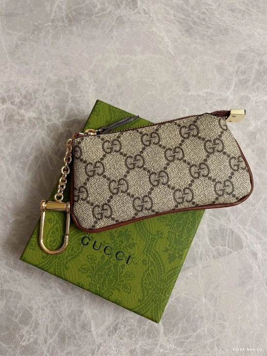 First bag ru matelassé Marmont Gucci key GG case 0801
